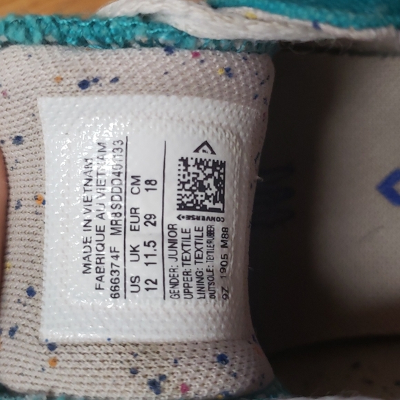 Converse All*Star Youth size 12 Unisex EUC! - Picture 2 of 9